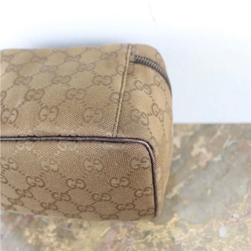 GUCCI GG CANVAS VANITY BAG/ COSMETIC CASE - Picture 6 of 9